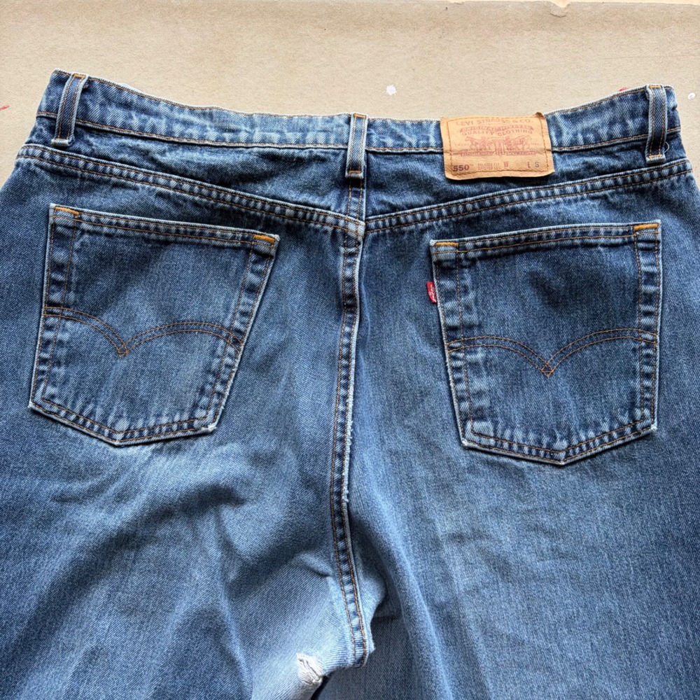 Vintage Levi's 550 Relaxed Tapered Jeans 22W SHT Made in USA